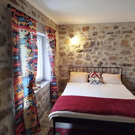 Cemerno 2 Apartamento *